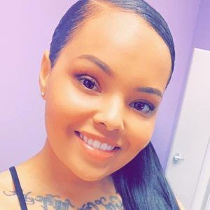 Meet your Posher, Breeaonz